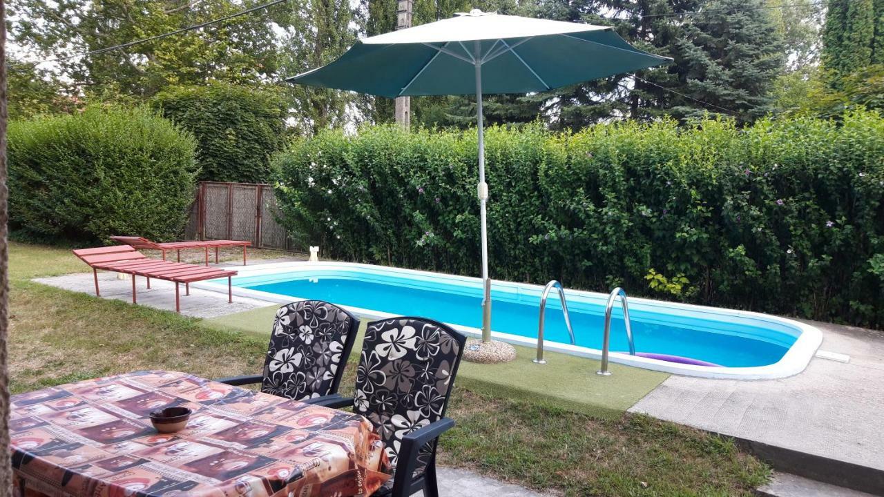 Csillag-Lak Balatonfoeldvar Exteriér fotografie